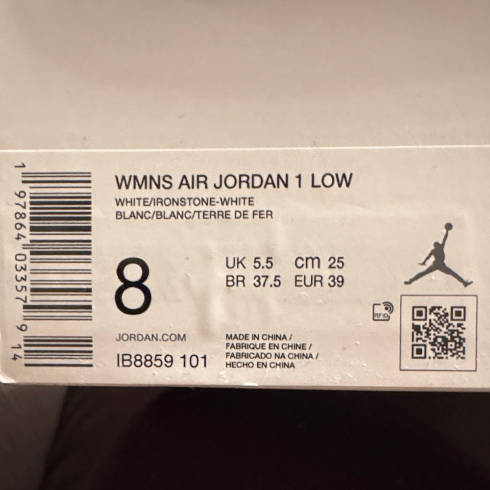 Air Jordan 1 low Women's Pink and White Sneakers - Picture 9 of 16